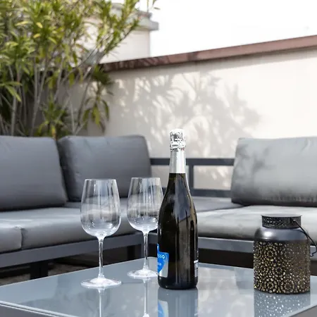 Bocconi'S Nest - Close To Duomo With Terrace-2