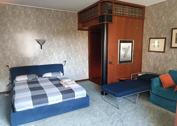 Corvetto 16 - Elegant apartment for 4 - Metro 5 min - Duomo 10 min